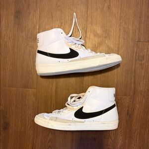 Nike blazer Classic White and Black High-Tops